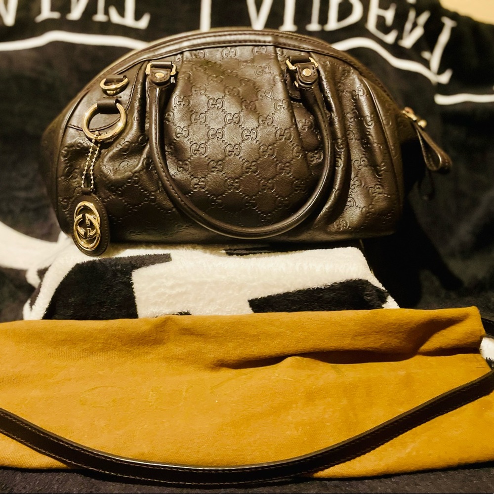 Authentic Gucci Leather Bag with Dustbag and Long Strap